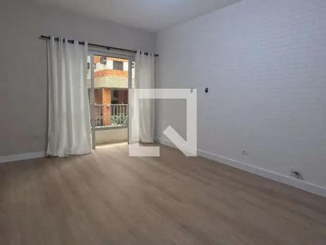 Apartamento aluguel em Região Imediata de Santos, Região Metropolitana da Baixada Santista