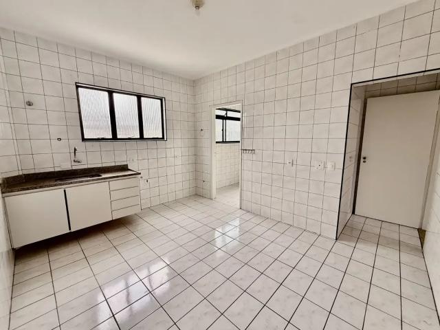 Apartamento aluguel em Região Imediata de Santos, Região Metropolitana da Baixada Santista