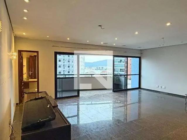 Apartamento aluguel em Região Imediata de Santos, Região Metropolitana da Baixada Santista