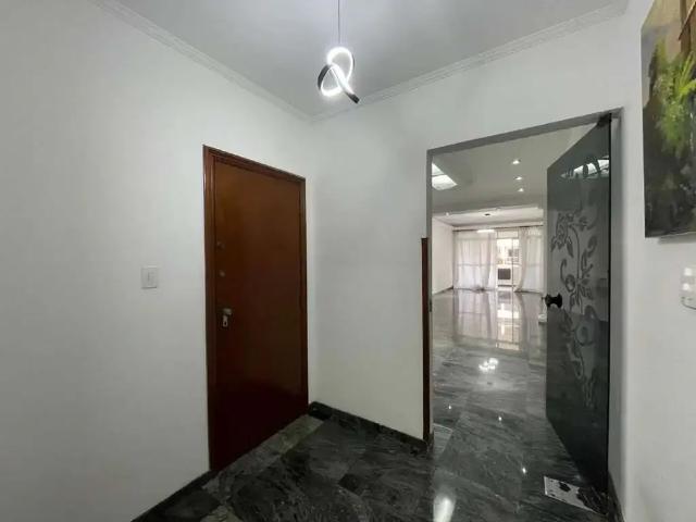 Apartamento aluguel em Região Imediata de Santos, Região Metropolitana da Baixada Santista
