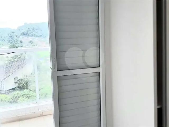 Apartamento aluguel em Região Imediata de Santos, Região Metropolitana da Baixada Santista