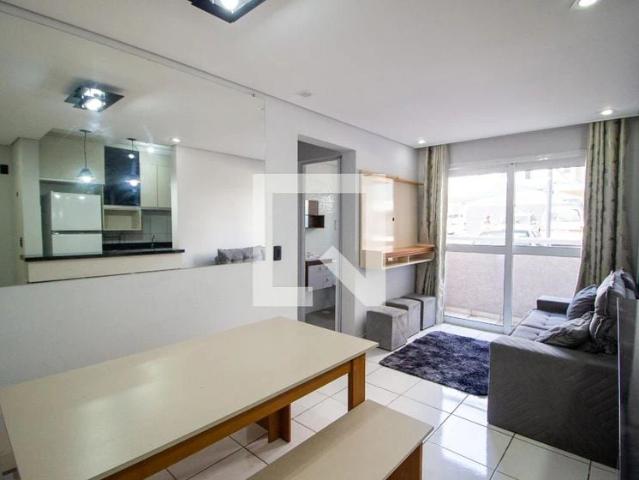 Apartamento aluguel em Vila Adonias, Sorocaba
