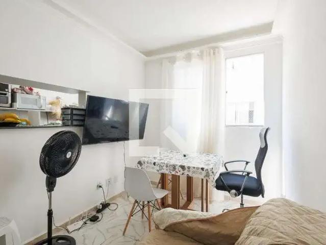 Apartamento aluguel em Região Imediata de Taubaté-Pindamonhangaba, Região Metropolitana do Vale do Paraíba e Litoral Norte