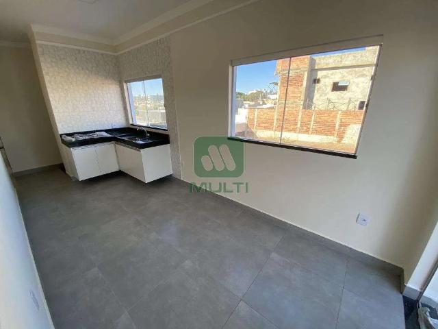 Apartamento aluguel em Alto Umuarama, Uberlândia