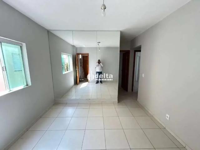 Apartamento aluguel em Região Geográfica Imediata de Uberlândia, Oliveira Fortes