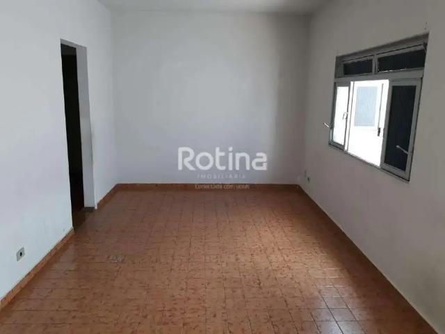Apartamento aluguel em Região Geográfica Imediata de Uberlândia, Oliveira Fortes