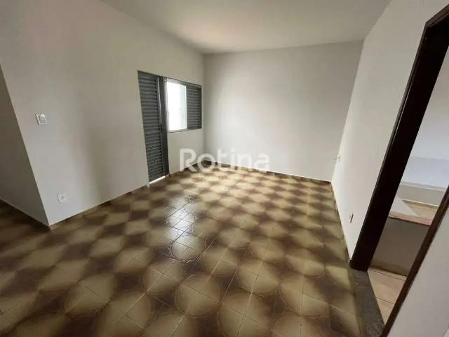 Apartamento aluguel em Região Geográfica Imediata de Uberlândia, Oliveira Fortes