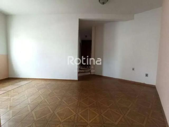 Apartamento aluguel em Região Geográfica Imediata de Uberlândia, Oliveira Fortes