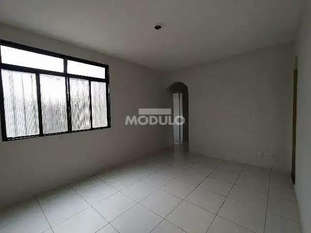 Apartamento aluguel em Região Geográfica Imediata de Uberlândia, Oliveira Fortes