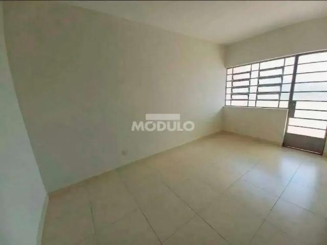 Apartamento aluguel em Região Geográfica Imediata de Uberlândia, Oliveira Fortes