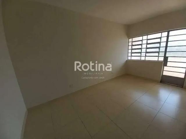 Apartamento aluguel em Região Geográfica Imediata de Uberlândia, Oliveira Fortes