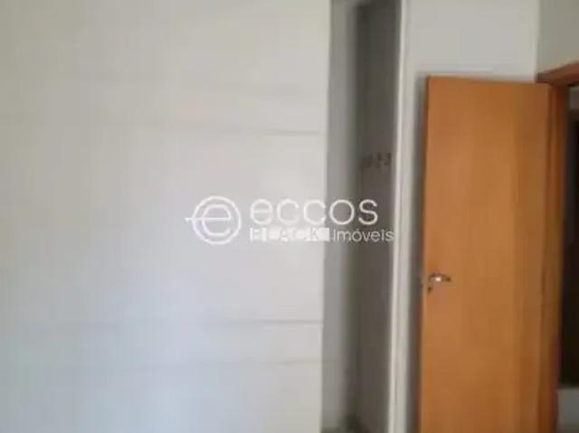 Apartamento aluguel em Setor Central, Uberlândia