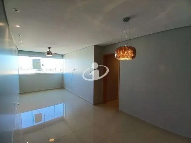 Apartamento aluguel em Segismundo Pereira, Uberlândia