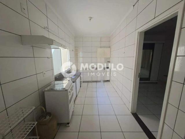 Apartamento aluguel em Setor Central, Uberlândia