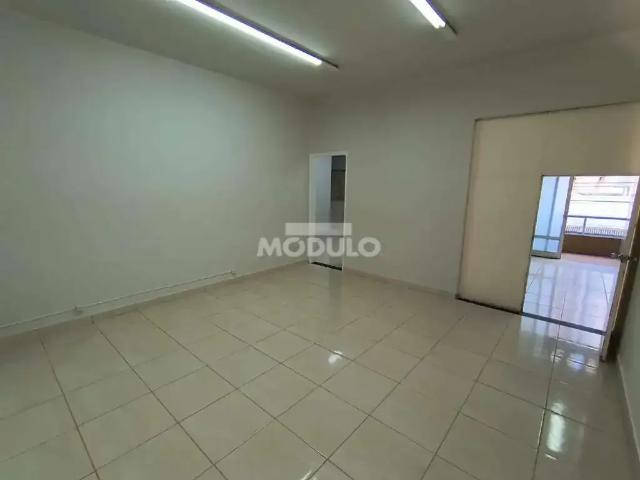 Apartamento aluguel em Setor Central, Uberlândia