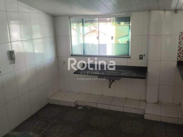 Apartamento aluguel em Jardim das Palmeiras, Uberlândia