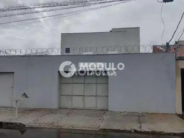 Apartamento aluguel em Região Geográfica Imediata de Uberlândia, Oliveira Fortes