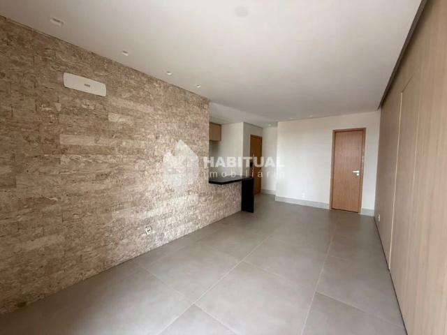 Apartamento aluguel em Jardim Holanda, Uberlândia