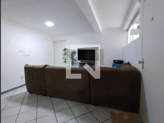 Apartamento aluguel em Setor Central, Uberlândia