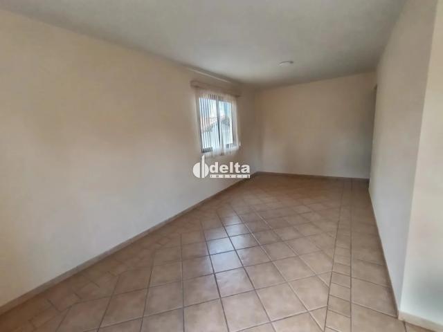 Apartamento aluguel em Setor Central, Uberlândia