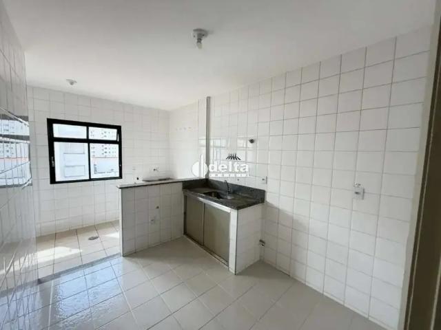 Apartamento aluguel em Setor Central, Uberlândia