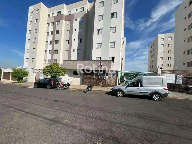 Apartamento aluguel em Região Geográfica Imediata de Uberlândia, Oliveira Fortes