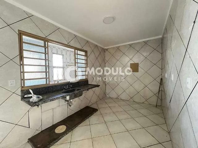 Apartamento aluguel em Região Geográfica Imediata de Uberlândia, Oliveira Fortes
