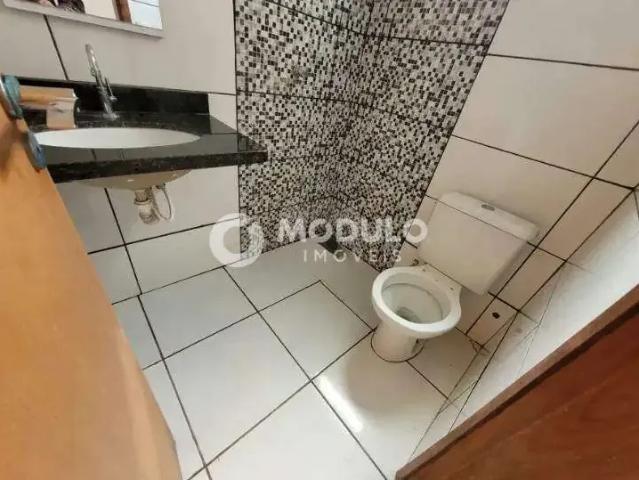 Apartamento aluguel em Região Geográfica Imediata de Uberlândia, Oliveira Fortes