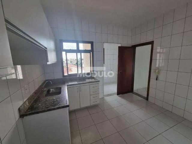 Apartamento aluguel em Região Geográfica Imediata de Uberlândia, Oliveira Fortes