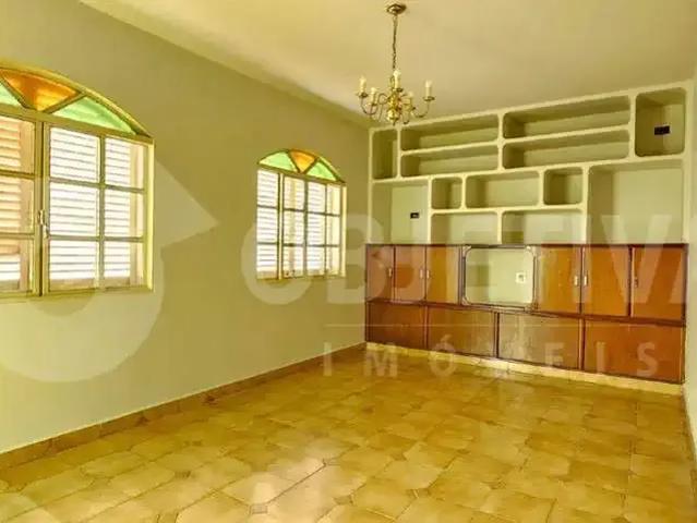 Apartamento aluguel em Região Geográfica Imediata de Uberlândia, Oliveira Fortes