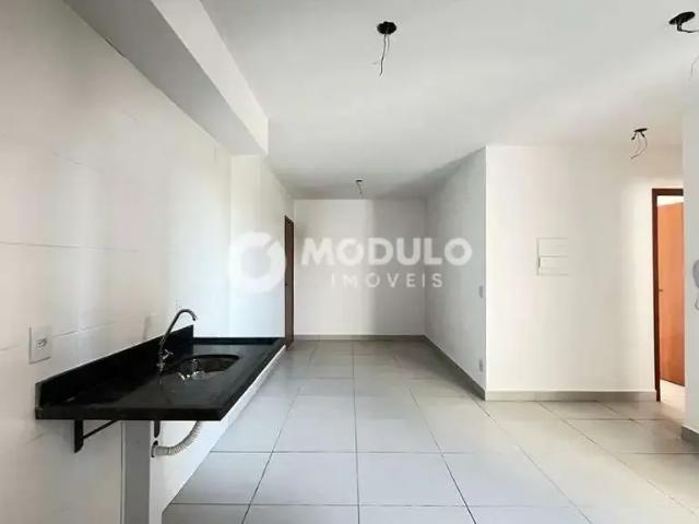 Apartamento aluguel em Novo Mundo, Uberlândia
