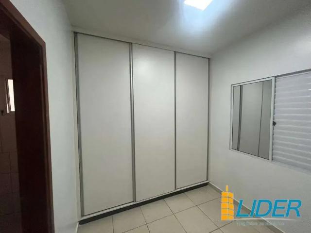 Apartamento aluguel em Região Geográfica Imediata de Uberlândia, Oliveira Fortes