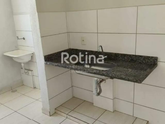 Apartamento aluguel em Região Geográfica Imediata de Uberlândia, Oliveira Fortes