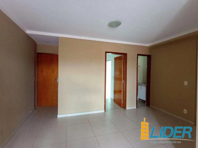Apartamento aluguel em Nossa Sra. da Abadia, Uberlândia
