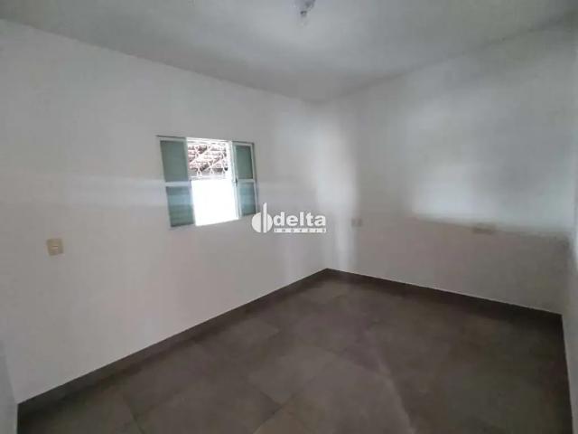 Apartamento aluguel em Região Geográfica Imediata de Uberlândia, Oliveira Fortes