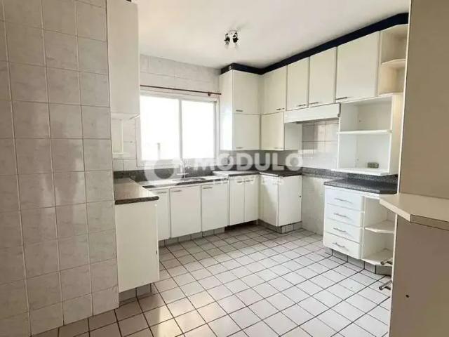 Apartamento aluguel em Região Geográfica Imediata de Uberlândia, Oliveira Fortes