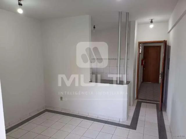 Apartamento aluguel em Região Geográfica Imediata de Uberlândia, Oliveira Fortes