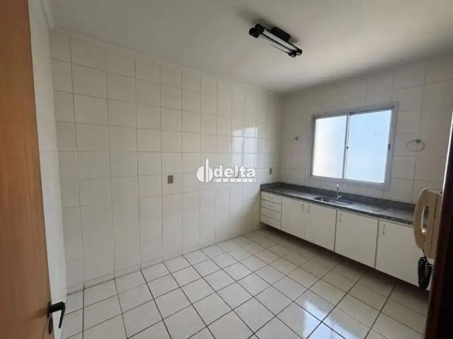 Apartamento aluguel em Santa Mônica, Uberlândia