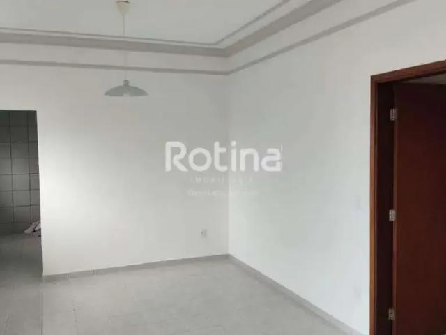 Apartamento aluguel em Região Geográfica Imediata de Uberlândia, Oliveira Fortes