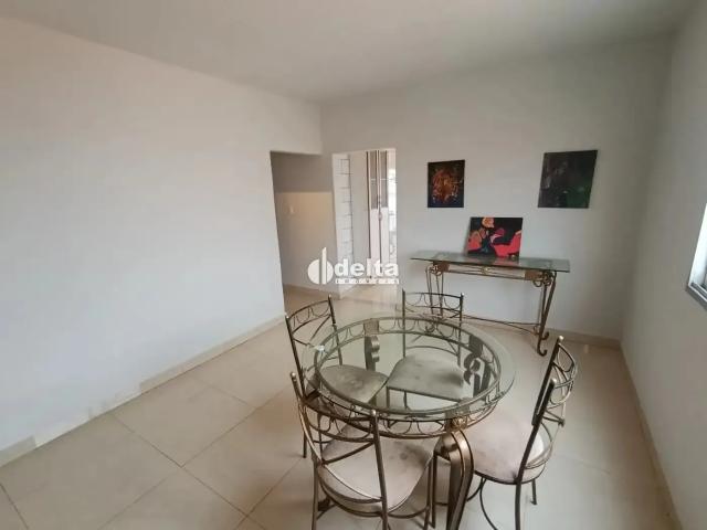 Apartamento aluguel em Santa Mônica, Uberlândia