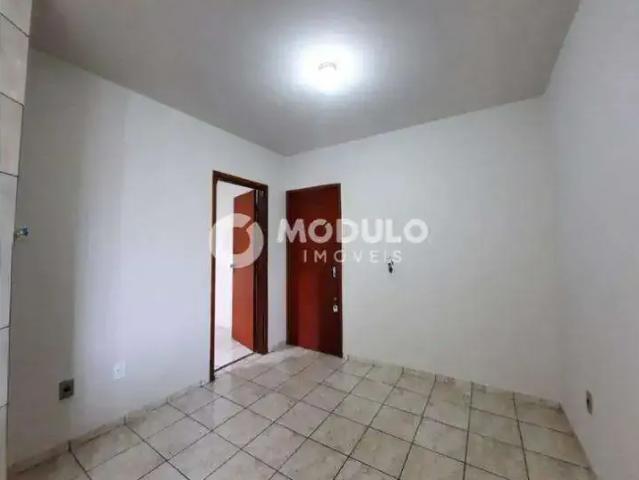 Apartamento aluguel em Região Geográfica Imediata de Uberlândia, Oliveira Fortes
