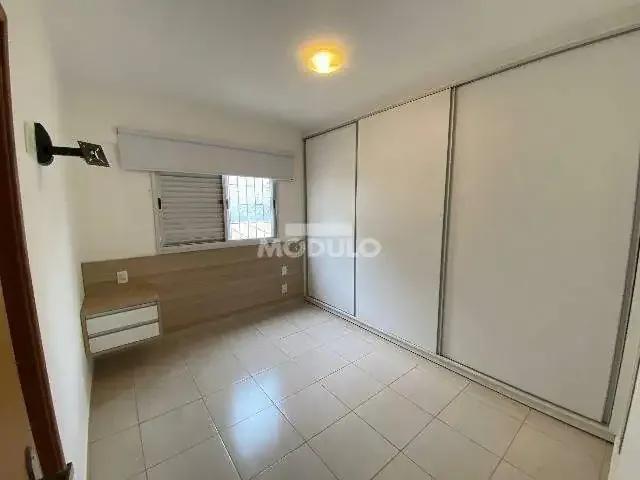 Apartamento aluguel em Região Geográfica Imediata de Uberlândia, Oliveira Fortes