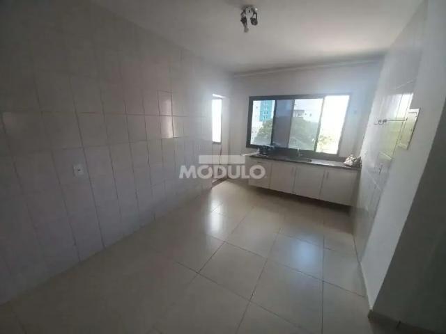 Apartamento aluguel em Região Geográfica Imediata de Uberlândia, Oliveira Fortes