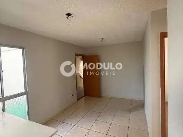 Apartamento aluguel em Região Geográfica Imediata de Uberlândia, Oliveira Fortes