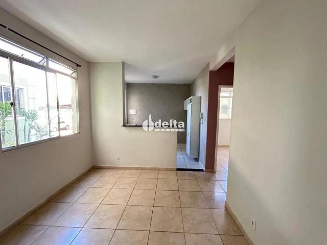 Apartamento aluguel em Condomínio Parque Univercittá, Uberlândia