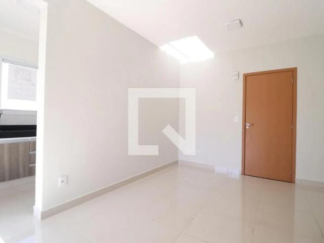 Apartamento aluguel em Setor Central, Uberlândia