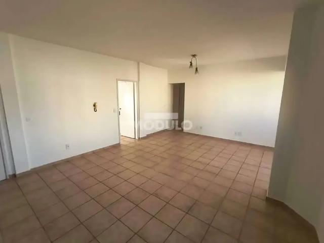 Apartamento aluguel em Região Geográfica Imediata de Uberlândia, Oliveira Fortes