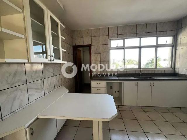 Apartamento aluguel em Região Geográfica Imediata de Uberlândia, Oliveira Fortes