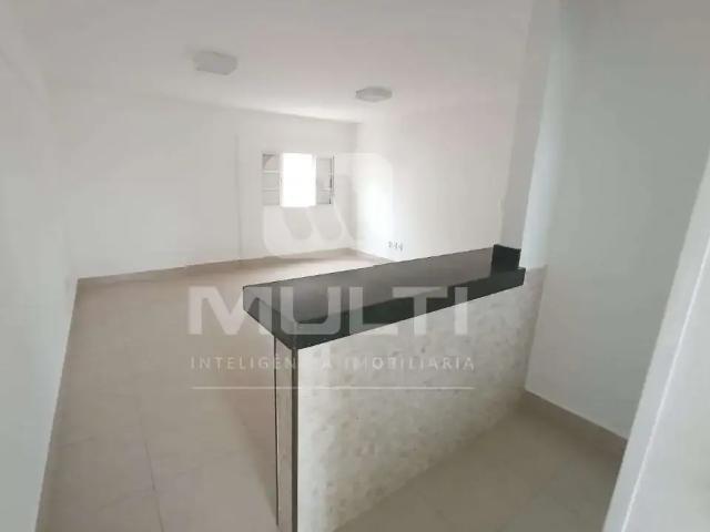 Apartamento aluguel em Região Geográfica Imediata de Uberlândia, Oliveira Fortes