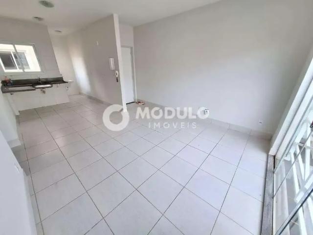 Apartamento aluguel em Região Geográfica Imediata de Uberlândia, Oliveira Fortes